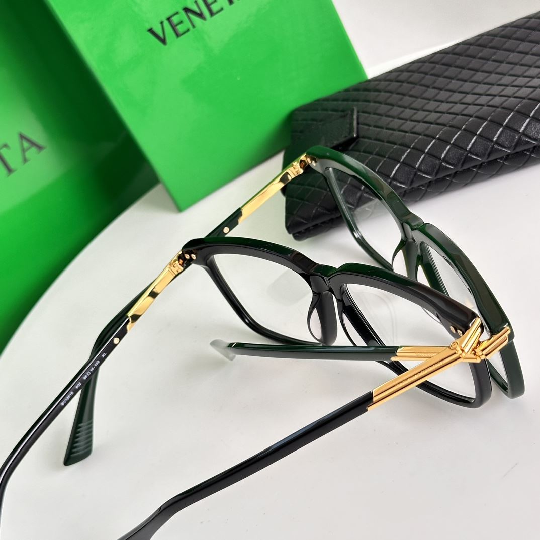 Bottega Veneta Sunglasses